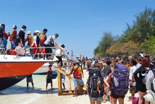 Bali Fast Boat Travel Guide